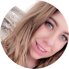 Antonia, Semi-permanent make-up artist