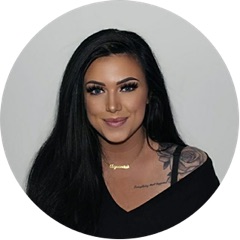 Rachel, Make-up artist